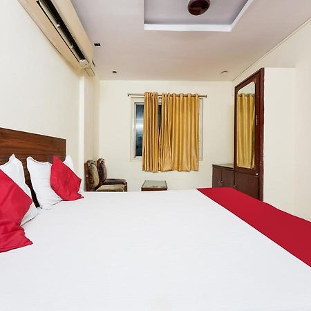 Spot On Hotel Supriya Виджаявада Экстерьер фото