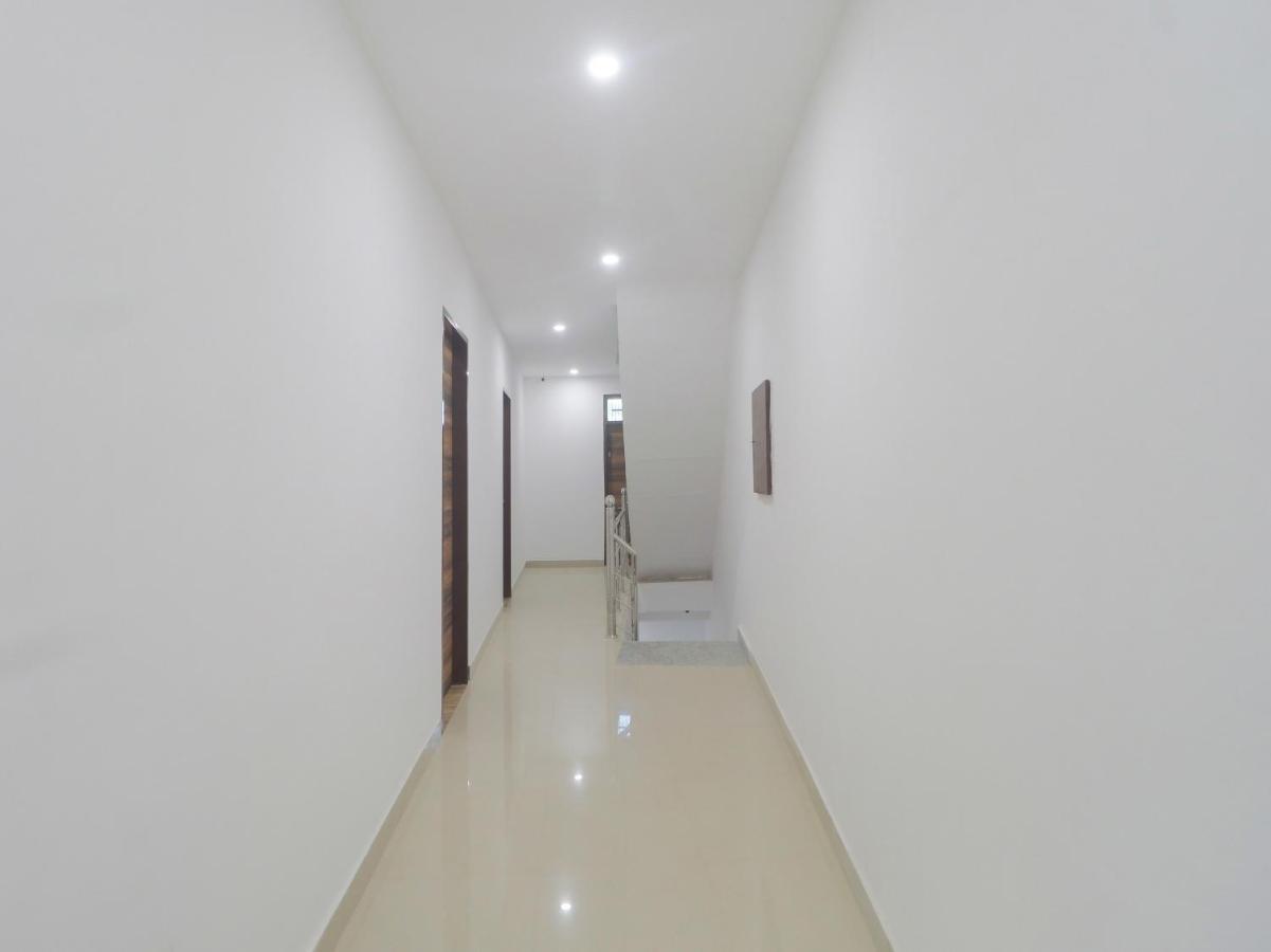 Spot On Hotel Supriya Виджаявада Экстерьер фото