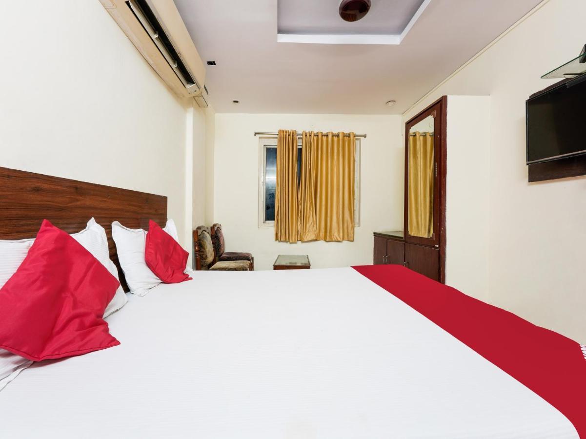 Spot On Hotel Supriya Виджаявада Экстерьер фото