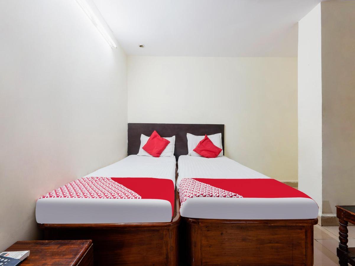 Spot On Hotel Supriya Виджаявада Экстерьер фото