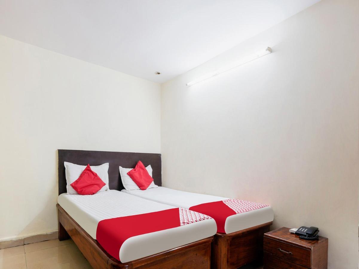 Spot On Hotel Supriya Виджаявада Экстерьер фото